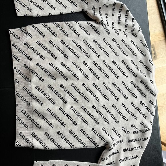 NWT Balenciaga Crewneck Knit Sweater White Cotton Wool Allover Mini Logo Sz L - Picture 10 of 11